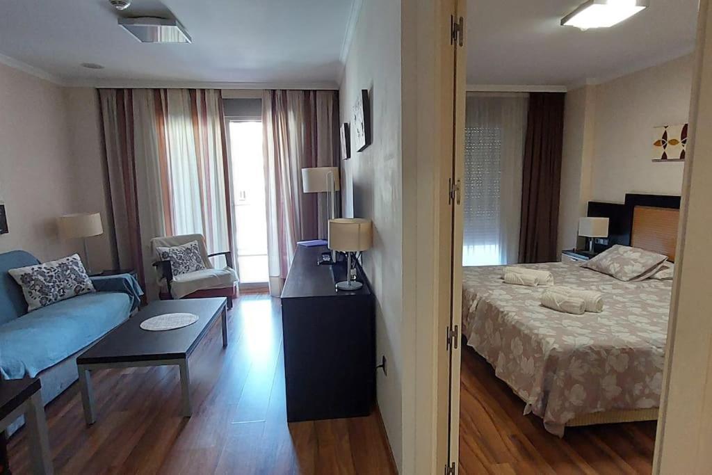 Elegante Alojamiento Con Piscina A 200 M Del Mar. Apartment Benalmadena Luaran gambar