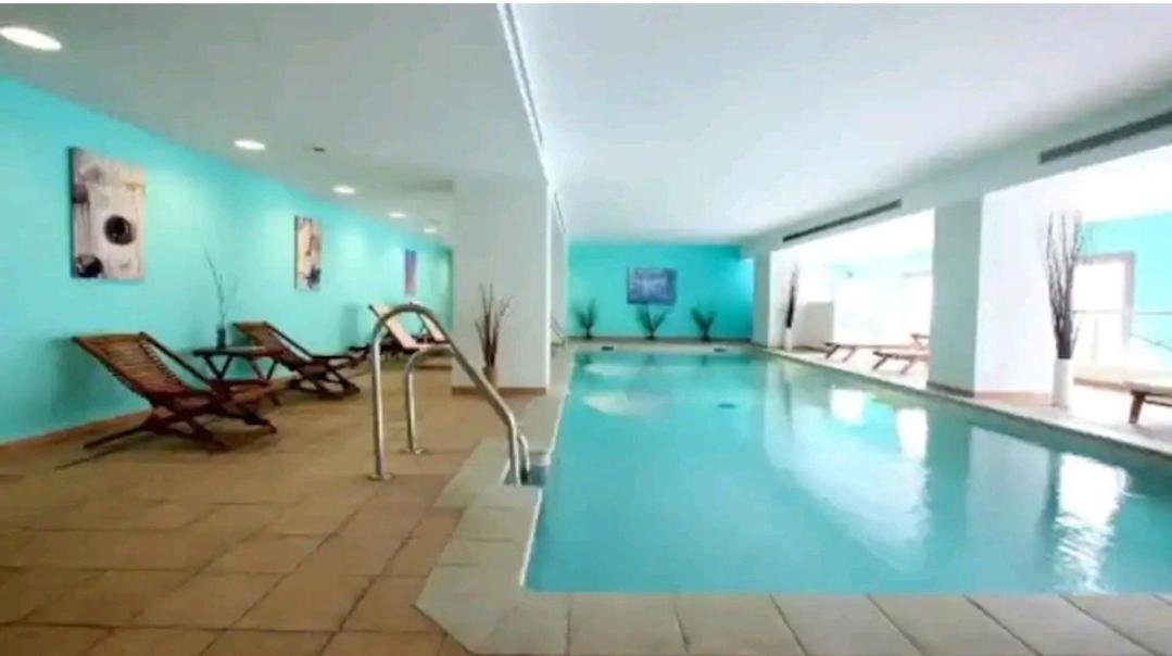 Elegante Alojamiento Con Piscina A 200 M Del Mar. Apartment Benalmadena Luaran gambar